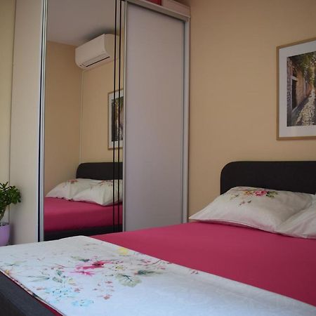 Apartman Gabriel Podgora Exteriér fotografie