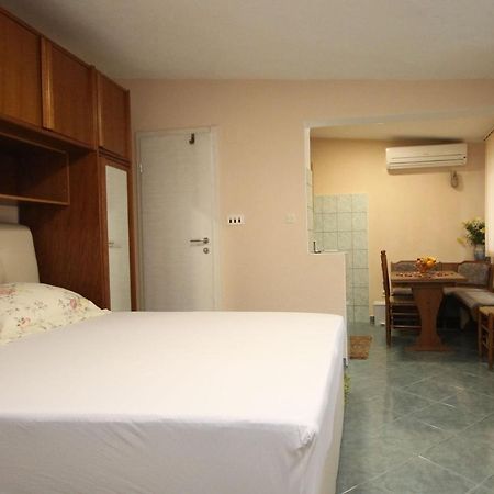 Apartman Gabriel Podgora Exteriér fotografie