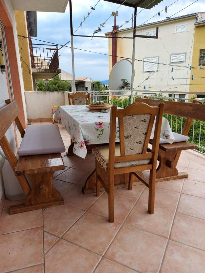 Apartman Gabriel Podgora Exteriér fotografie
